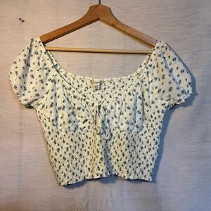 American Eagle Floral Smocked Crop Top - Cream and Blue